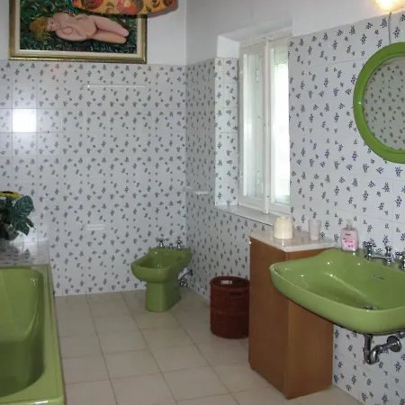 L'arciere By Interhome * Camaiore